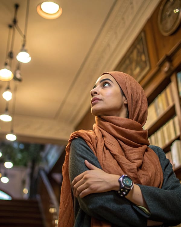 إيمان - 36 سنة من الجزائر للتعارف والزواج