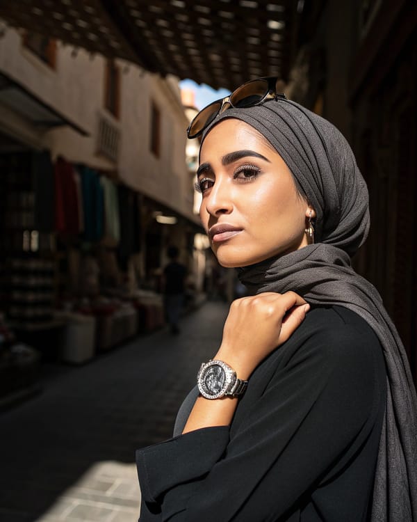 مطلقة للزواج من دبي - لين