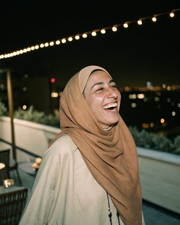 ريم - 25 سنة من الجزائر للتعارف والزواج