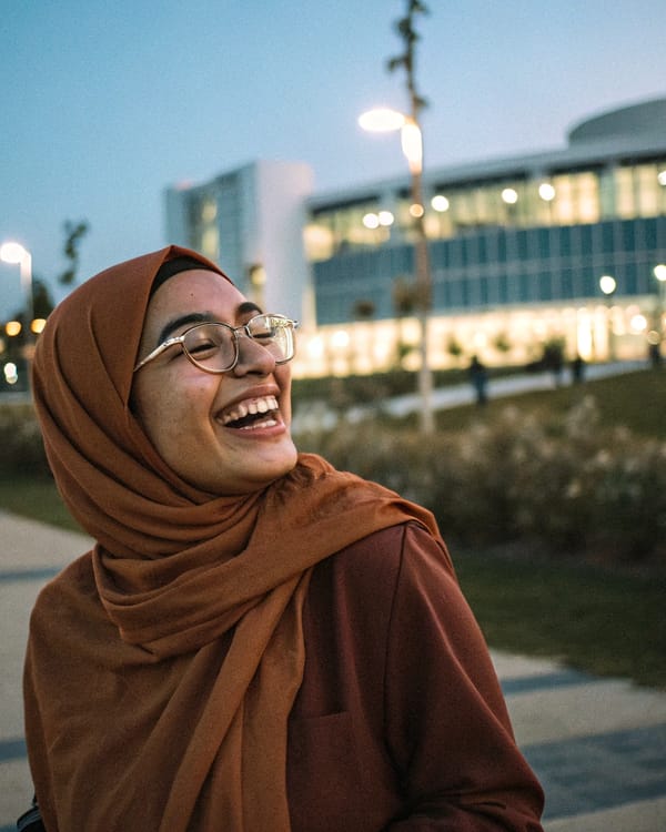 شهد - 25 سنة من بغداد للتعارف والزواج